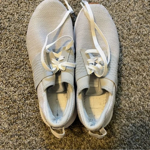 New Balance Women's Nergize V3 Cross Trainer - Picture 5 of 5